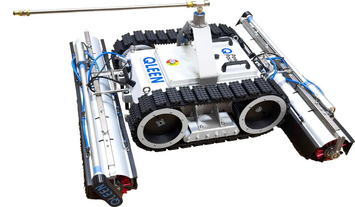 Q-SunDude reinigingsrobot met ROTAQLEEN-borstels